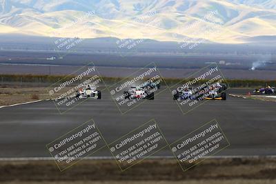 media/Nov-16-2025-CalClub SCCA (Sun) [[2975c16dfc]]/Group 5/Turn 1/